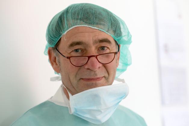 Transplantationsmediziner Frank-Peter Nitschke, Geschäftsführer der Gewebebank Mecklenburg-Vorpommern (GTM-V) Fotos: Bernd Wüstneck 