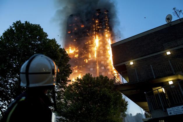 Der Grenfell Tower in London brannte wie eine Fackel. 