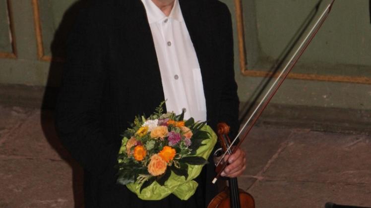 Der Geiger Florian Sonnleitner trat erstmals in der Rellinger Kirche auf. 