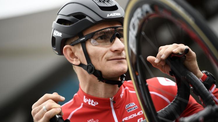 Konzentriert und fokussiert: Der Rostocker Rad-Sprinter André Greipel strebt bei der diesjährigen Tour de France seinen insgesamt zwölften Etappensieg entgegen. Konzentriert und fokussiert: Der Rostocker Rad-Sprinter André Greipel strebt bei der diesjährigen Tour de France seinen insgesamt zwölften Etappensieg entgegen.