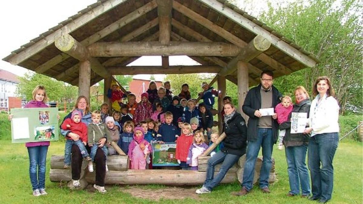 Kindergarten zeigt Kreativität und gewinnt Spielhaus | SHZ