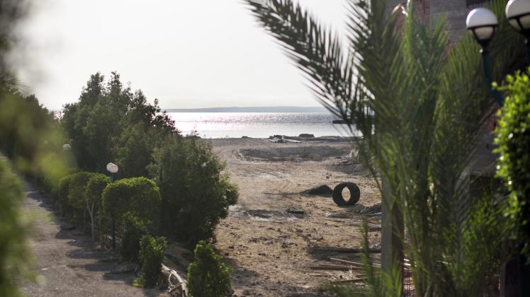 Blick am auf den Strand, in Hurghada, Ägypten, an dem ein Attentäter am Freitag (14.07.2017) mehrere Urlauber mit dem Messer attackierte. 