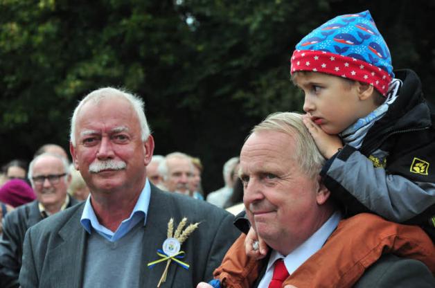 Landwirtschaftsminister Till Backhaus – hier mit Sohn  Richard – hatte schon Urlaub.  