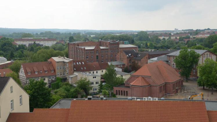 Blick auf die alte Elde-Mühle, die Heimstatt fürs Theater und das Museum werden soll.