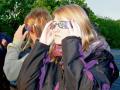 Mit bloßem Auge zu erkennen: Mit einer gewöhnlichen Sonnenfinsternis-Brille konnten die Schüler die Venus-Passage gut beobachten.