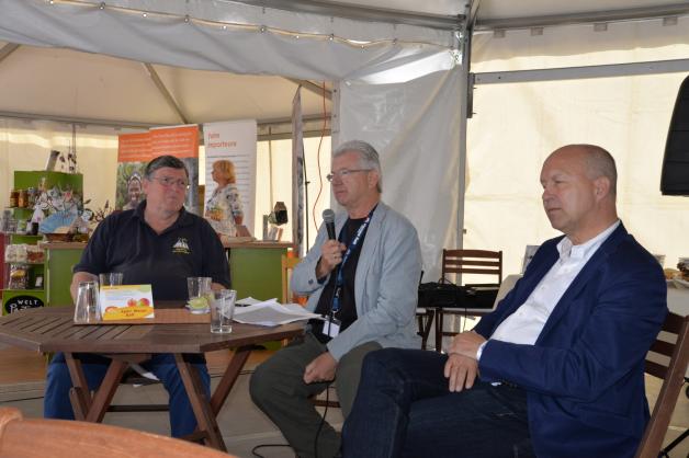 Diskutieren über die geplanten Sicherheitslinien der Bundesregierung: (v. l.) Nikolaus Kern, Klaus-Dieter Block und Jan-Matthias Westermann.  