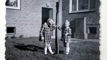 Sabine Küster und ihre große Schwester Brigitte genossen die Kindheit in der Christianstraße.