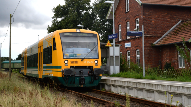 Noch fahren die Züge der Ostdeutsche Eisenbahn, vom 4. September an sind Busse im Einsatz.  