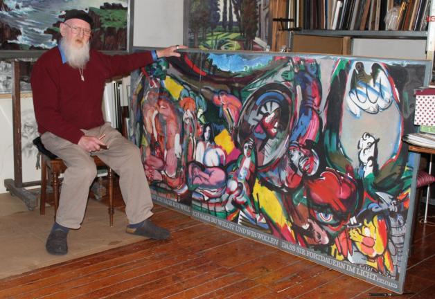 Die Entwürfe zeigen die einst große Farbigkeit der Wandmalerei. Ronald Paris verwahrt sie sonst in seinem Berliner Atelier, gab sie für diesen Sonntag aber zur Anschauung heraus. Die Entwürfe zeigen die einst große Farbigkeit der Wandmalerei. Ronald Paris verwahrt sie sonst in seinem Berliner Atelier, gab sie für diesen Sonntag aber zur Anschauung heraus.