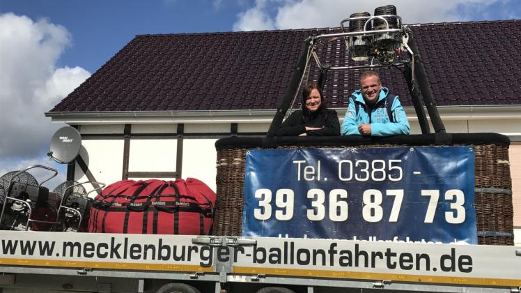 André Scheinpflug und Mandy Kunkel sind nicht nur Vater und Tochter, sondern auch begeisterte Ballonfahrer.   
