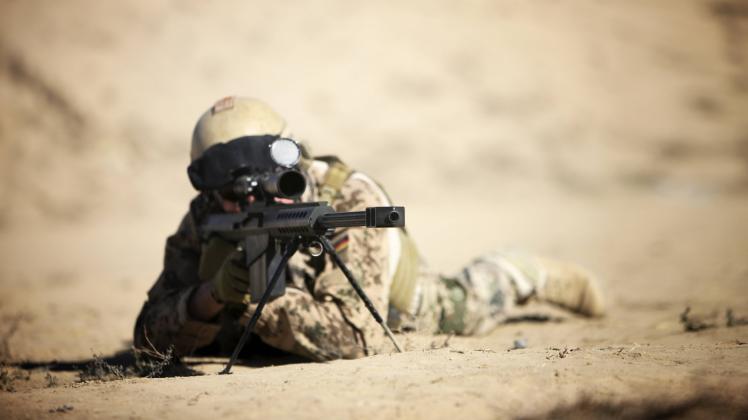 Ein deutscher Soldat in Kundus (Afghanistan): Vermehrte Auslandseinsätze sind nur eine der vielen Herausforderungen für die Bundeswehr.  