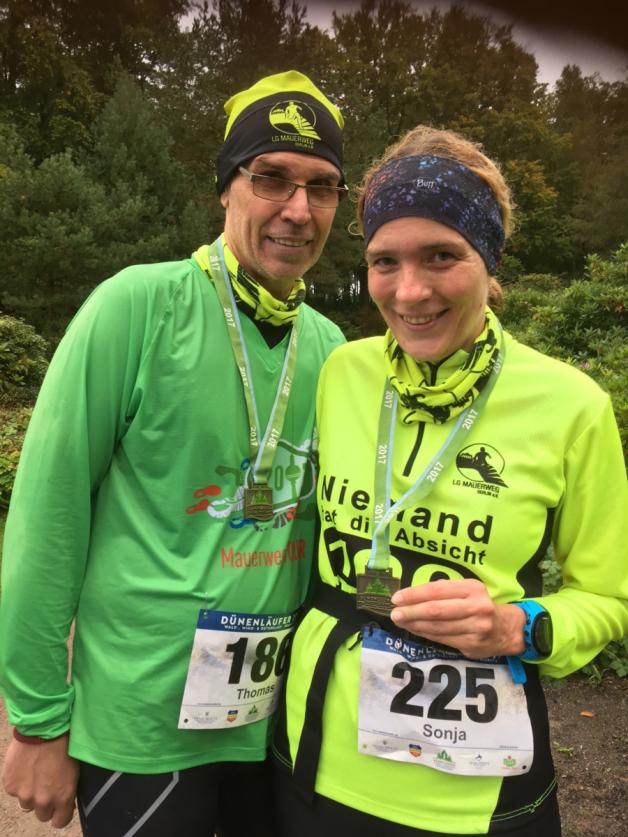 Beim 41-Kilometer-Lauf siegte Sonja Schmitt aus Berlin. Sie kam mit Ehemann Thomas vom LG Mauerweg Berlin. Beim 41-Kilometer-Lauf siegte Sonja Schmitt aus Berlin. Sie kam mit Ehemann Thomas vom LG Mauerweg Berlin.