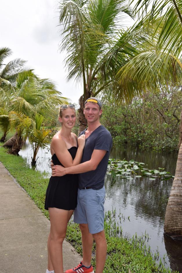 WM-Ersatzmann Malte Daberkow und seine Freundin, die U23-WM-Teilnehmerin Leah Labudde, in Florida. Sie waren in den Everglades, „haben dort eine Airboat-Tour gemacht und uns eine Alligator-Show angesehen“. WM-Ersatzmann Malte Daberkow und seine Freundin, die U23-WM-Teilnehmerin Leah Labudde, in Florida. Sie waren in den Everglades, „haben dort eine Airboat-Tour gemacht und uns eine Alligator-Show angesehen“.