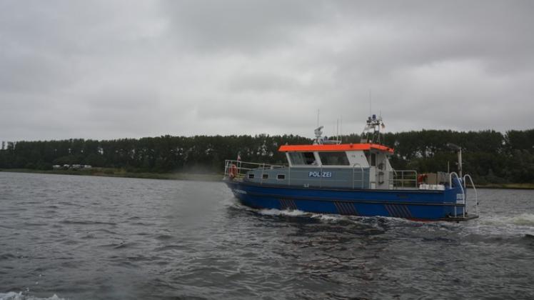 Streifenboot der WSPI Rostock