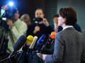Die Pressesprecherin der Bundesanwaltschaft, Frauke Köhler, gibt der Presse Auskunft über den Stand der Ermittlungen.   