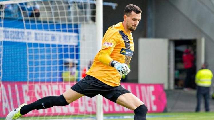 Hansas Keeper Kai Eisele wird die abschließenden drei Spiele des Jahres 2017 im Kasten der Kogge stehen. Heute gegen den Halleschen FC bestreitet er sein Drittliga-Debüt.