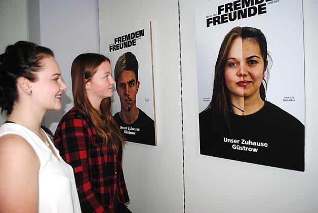Für Aufsehen sorgte der Verein mit seinem Fotoprojekt „Wenn aus Fremden Freunde werden“ und der begleitenden Ausstellung. Für Aufsehen sorgte der Verein mit seinem Fotoprojekt „Wenn aus Fremden Freunde werden“ und der begleitenden Ausstellung.