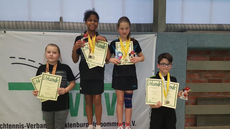 Zeigten bei den Landesmeisterschaften starke Leistungen: v.l. Elisa Hempel , Leila Rohde, Sofie Boguslawska und Tommy Pohl (alle VfL Schwerin)  