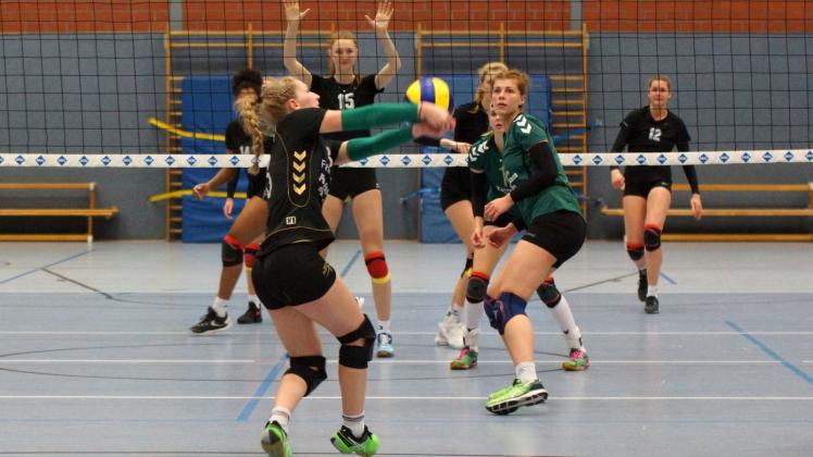 In Annahme und Abwehr eine sichere Bank im Parchimer Team: Eva Gau wurde als wertvollste Spielerin geehrt. Fotos: Thomas Zenker In Annahme und Abwehr eine sichere Bank im Parchimer Team: Eva Gau wurde als wertvollste Spielerin geehrt. Fotos: Thomas Zenker