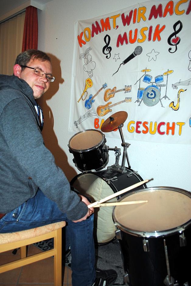 Der Namensgeber der Band: Christian Haubitz am Schlagzeug.