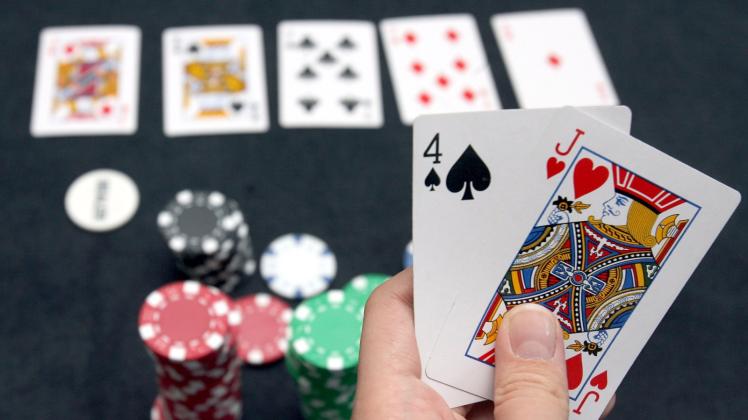 Die Spielbanken MV wollen im Stadthafen ein Casino eröffnen – doch es gibt Widerstand.