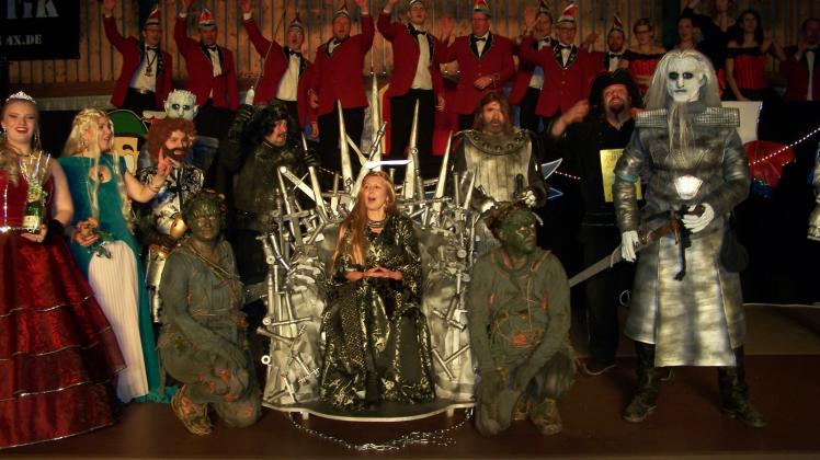 Der 1. Platz bei den kostümierten Gruppe ging an „Game of Thrones“.