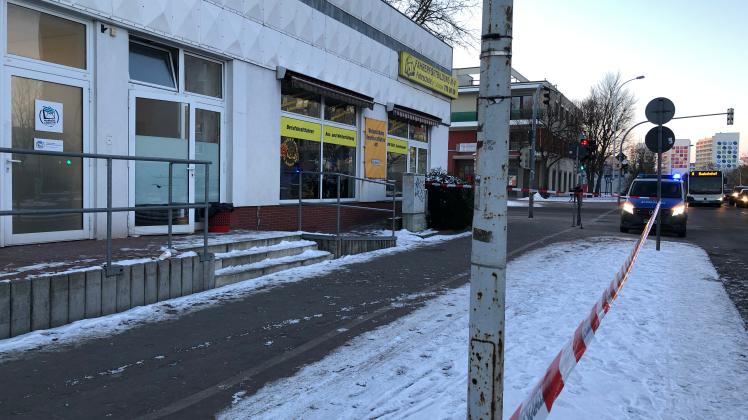 2018-03-01 NB POL erschiesst Einbrecher Oststadt_1846.jpeg 2018-03-01 NB POL erschiesst Einbrecher Oststadt_1846.jpeg