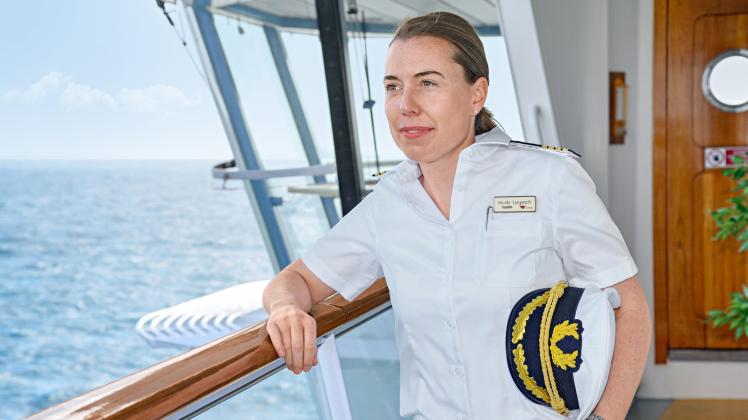 Erste weiblichen Kreuzfahrtkapitän Deutschlands: Nicole Langosch (34) übernimmt das Kommando auf Aidasol.  
