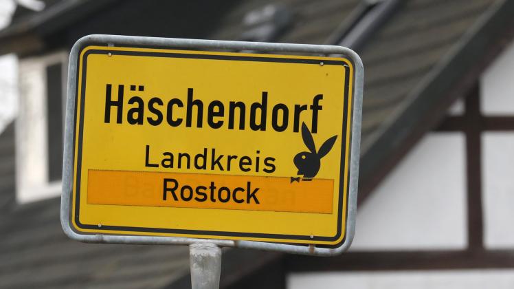 Kuriose Ortsnamen in Mecklenburg-Vorpommern beflügeln die Phantasie zu Ostern.