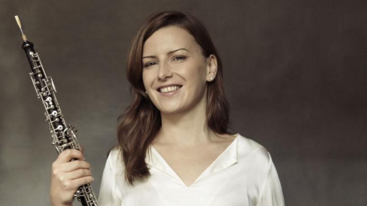Céline Moinet, Solistin an der Oboe Céline Moinet, Solistin an der Oboe