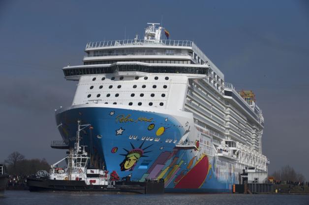 Zum ersten Mal läuft die „Norwegian Breakaway“ das Ostseebad an. Sie ist das größte Schiff dieser Kreuzfahrtsaison. Es ist auf alle Fälle noch einmal beim Rostock Cruise Festival dabei sein. 
