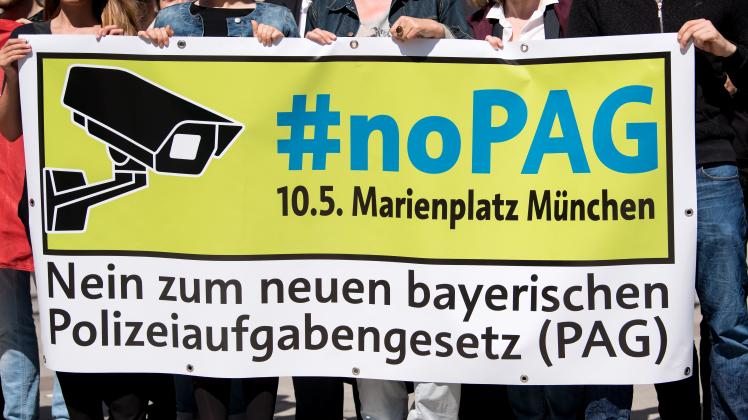 Proteste gegen das Polizeiaufgabengesetz auf dem Marienplatz in München.