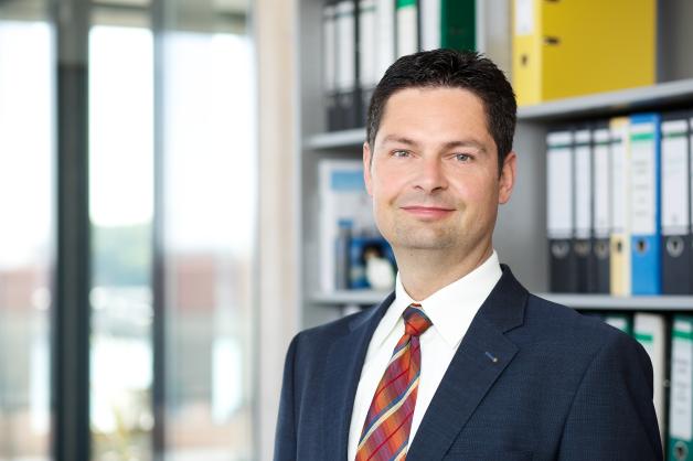 Dr. Fabian Geyer, Geschäftsführer des Arbeitgeberverbands Flensburg-Schleswig-Eckernförde. Dr. Fabian Geyer, Geschäftsführer des Arbeitgeberverbands Flensburg-Schleswig-Eckernförde.