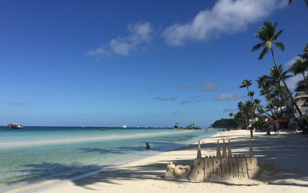 Die philippinische Insel Boracay ist derzeit ebenfalls für ein halbes Jahr für Urlauber geschlossen.