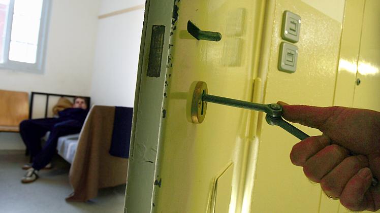 Gefährliche Bande in Deutschland aktiv - Auch Gefängnisse als Basis