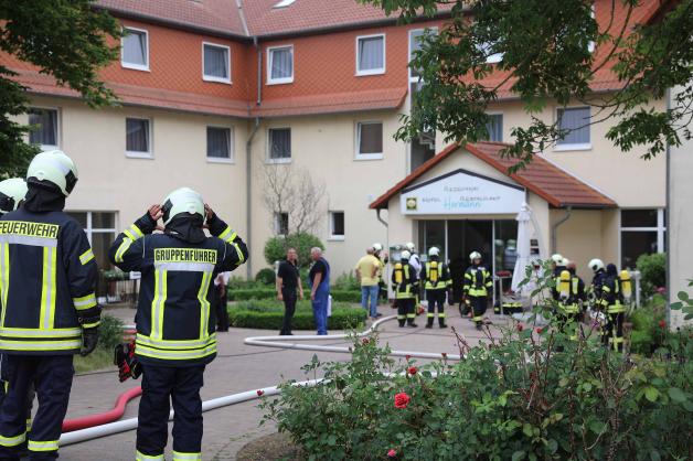 Saunabereich von Landhotel in Albertsdorf in Flammen - 5 Verletzte - Hotel evakuiert Saunabereich von Landhotel in Albertsdorf in Flammen - 5 Verletzte - Hotel evakuiert