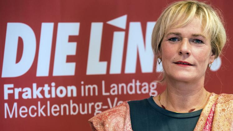 Die Chefin der Linksfraktion im Landtag von Mecklenburg-Vorpommern, Simone Oldenburg. Ihre Fraktion startet am Dienstag in Boltenhagen (Nordwestmecklenburg) eine dreitägige Landtour durch M-V. 