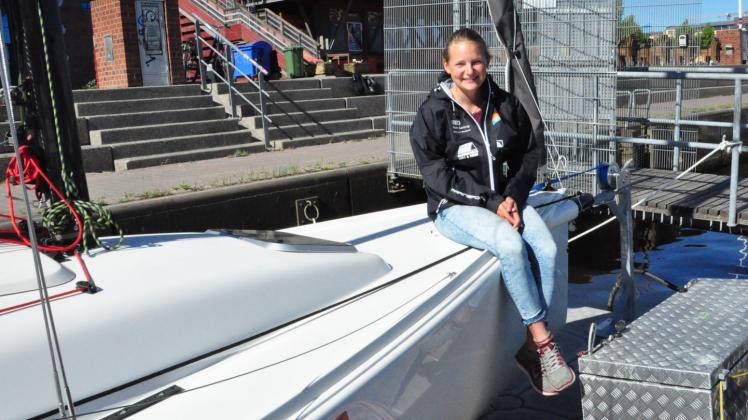 Liebt es, auf der Ostsee vor Warnemünde zu segeln: Johanna Meier ist seit dem Beginn ihres Studiums in der Biomedizinischen Technik beim Akademischen Segelverein Warnemünde als Steuerfrau aktiv. 