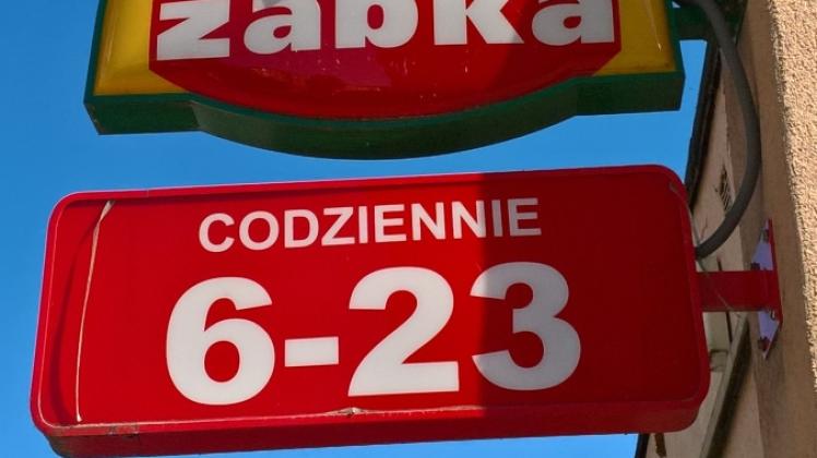  „Zabka“ in Slubice ist sieben Tage pro Woche offen, weil das Geschäft auch einen Paketdienst haben soll. ⇥