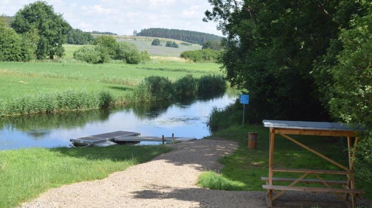 Neu gestaltete Warnow-Einsetzstelle in Sagsdorf  