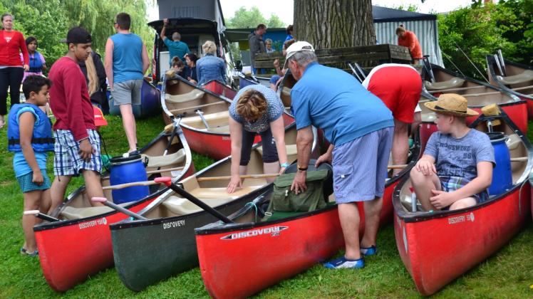 Jeden Sommer ein Muss: Der Club am Südring organisiert Paddeltour.  