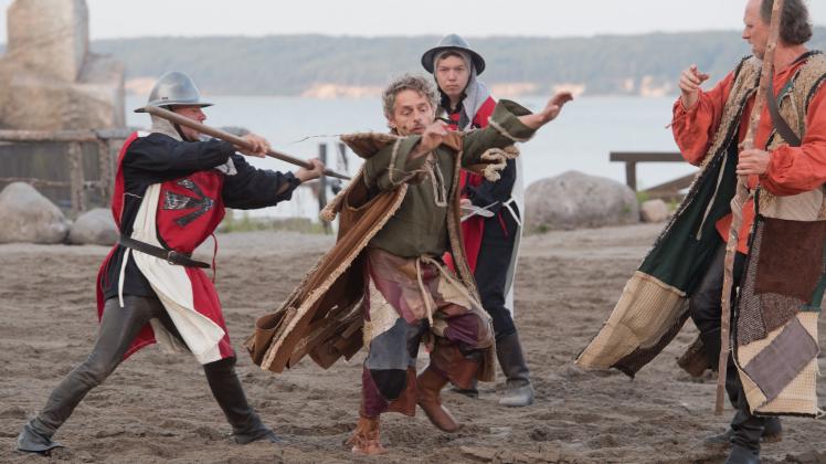 Volker Zack als "Der Kleene" kämpft bei den Störtebeker-Festspielen auf der Naturbühne auf der Insel Rügen. Die diesjährige Inszenierung steht unter dem Titel "Ruf der Freiheit" 