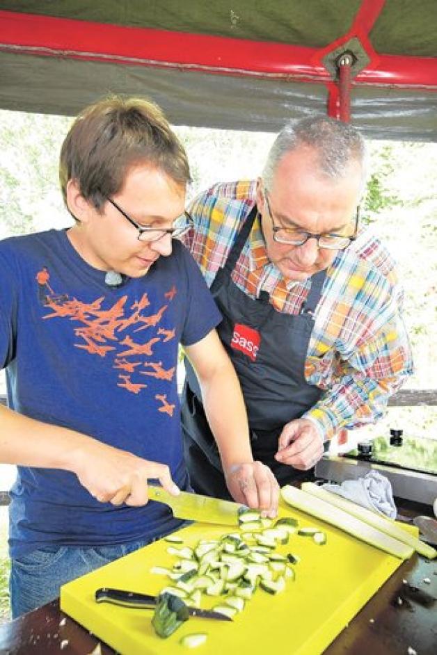 Schneiderkamp TVStudio statt Garten SHZ