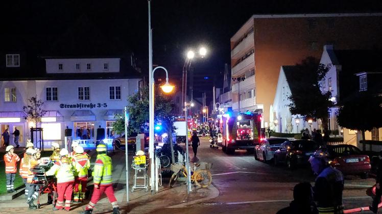 Rund 100 Rettungskräfte waren in der Westerländer Strandstraße im Einsatz.