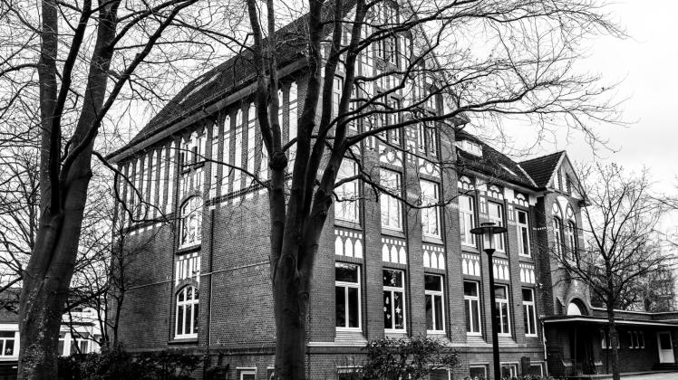 Die heutige Außenstelle der Johannes-Brahms-Schule wurde 1910 gebaut. 