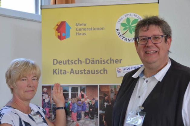 Der Kastanienhof in Oldenburg erhielt einen Sonderpreis. Marita Wollenweber und Thomas Bauer nahmen ihn gerne an.