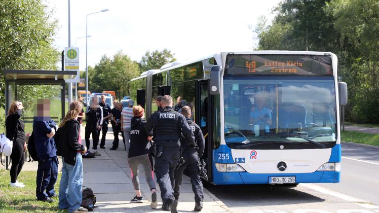 fahrscheinrandale_rostock_1neu .jpg fahrscheinrandale_rostock_1neu .jpg