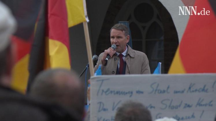 AfD-Demo in Rostock mit Höcke  - 4000 Gegendemonstranten