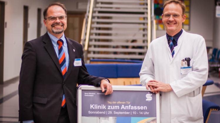 Freuen sich auf den Tag der offenen Tür: Florian Glück, Geschäftsführer der Sana-Kliniken Ostholstein, und Dr. Bertram Illert, Ärztlicher Direktor der Sana Eutin. 