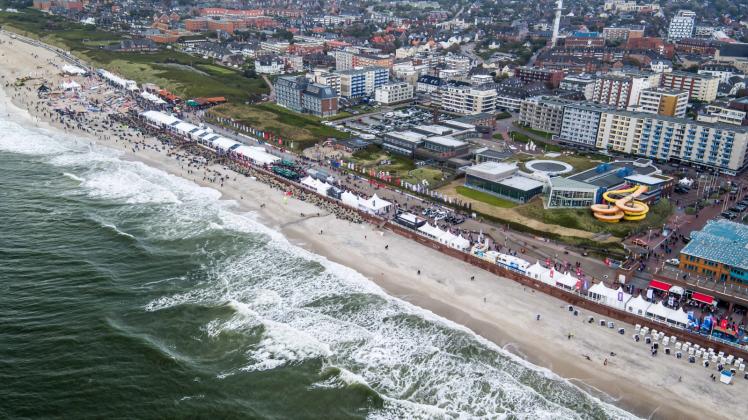 Feste Institution: Der World Cup findet seit 1984 am Brandenburger Strand vor Westerland statt.